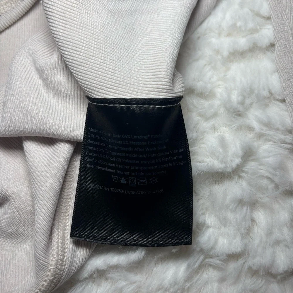lululemon athletica Cream Long Sleeve Top